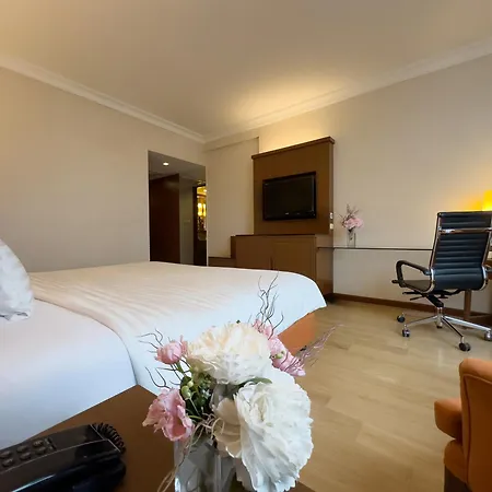 Rembrandt Hotel Bangkok Exterior photo