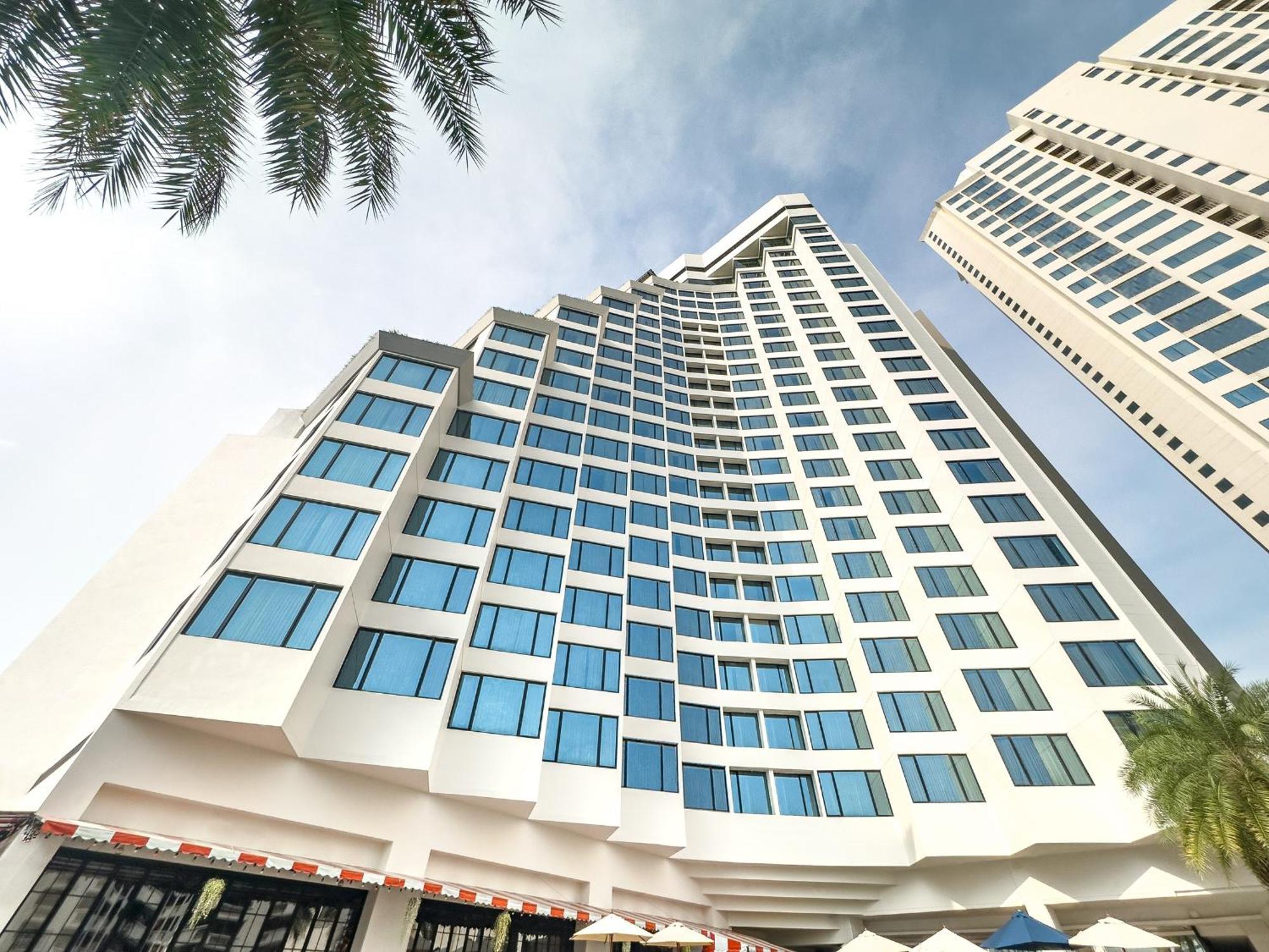 Rembrandt Hotel 4*
